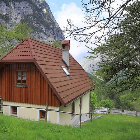 Zadnjica Holiday House Soca Bagian luar foto
