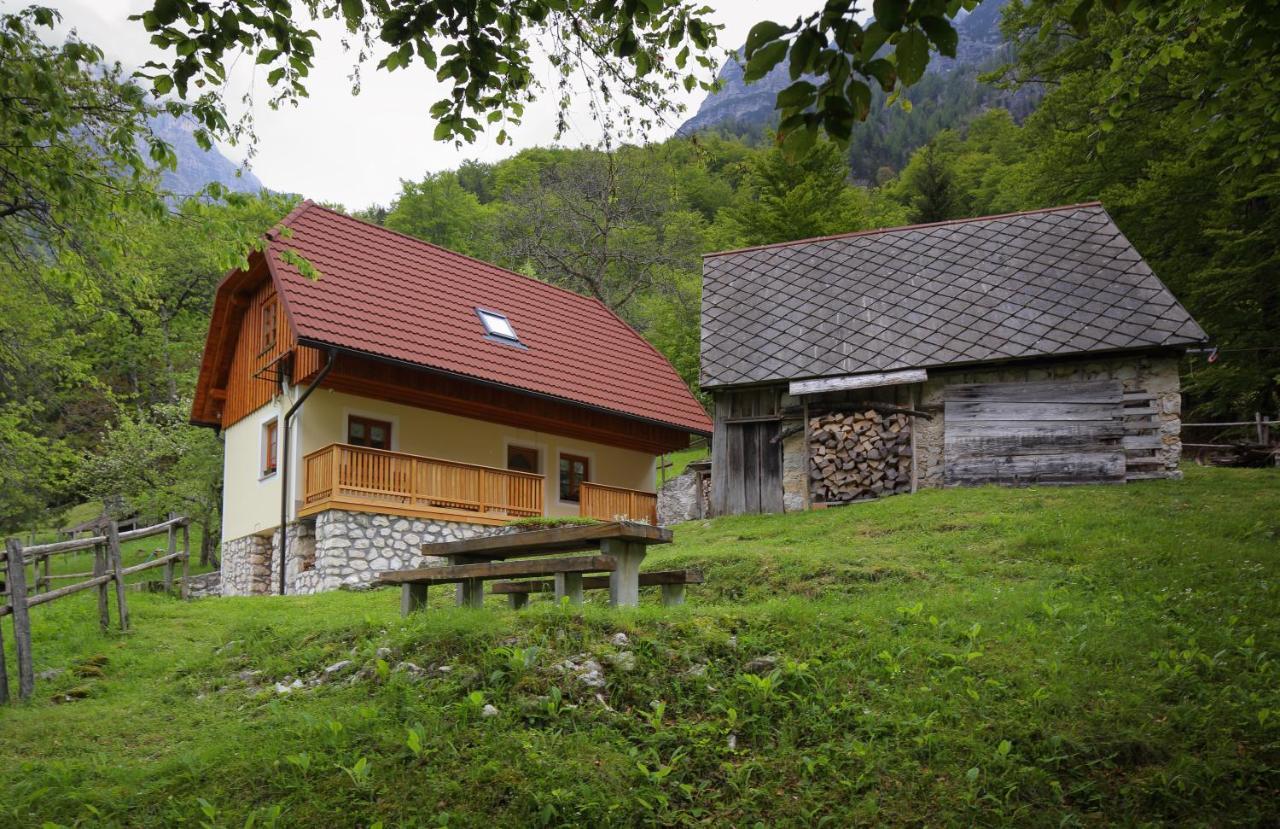 Zadnjica Holiday House Soca Bagian luar foto